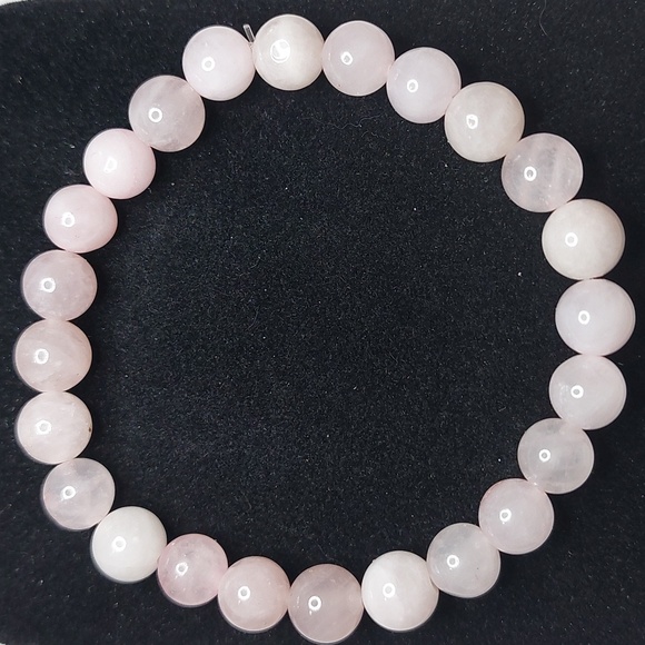 Rose Quartz stone Heart Pendant and Rose Quartz stone 8mm bead bundle #1 - Picture 4 of 7